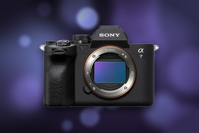 Sony a7V w wypożyczalni — nowa pełna klatka do zdjęć i filmu